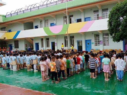 幼儿园可以第二学期去么