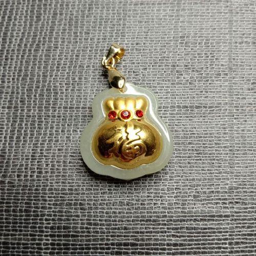 金镶玉吊坠用的是什么金