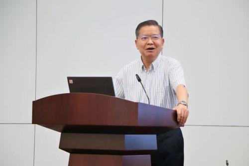 袁亮为什么可以评选为院士