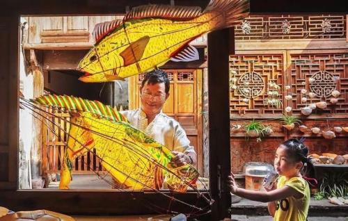 一夜鱼龙舞什么意思