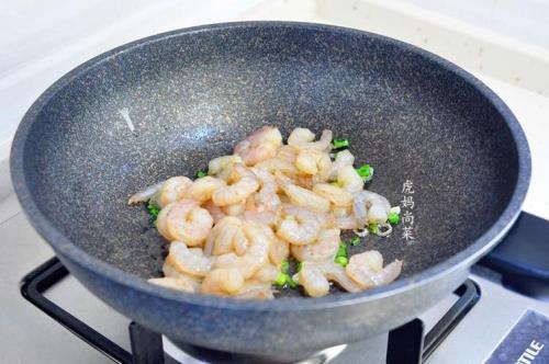 保鲜虾仁的方法