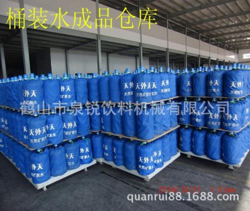 一小时出200桶桶装水设备多少钱