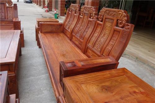 变压器油可以擦木质家具吗