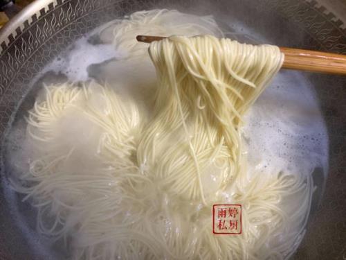 煮面放多少油合适