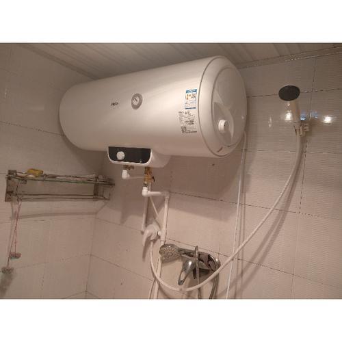 80升热水器吊在顶上安全吗