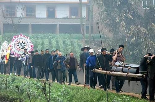 出殡是什么意思