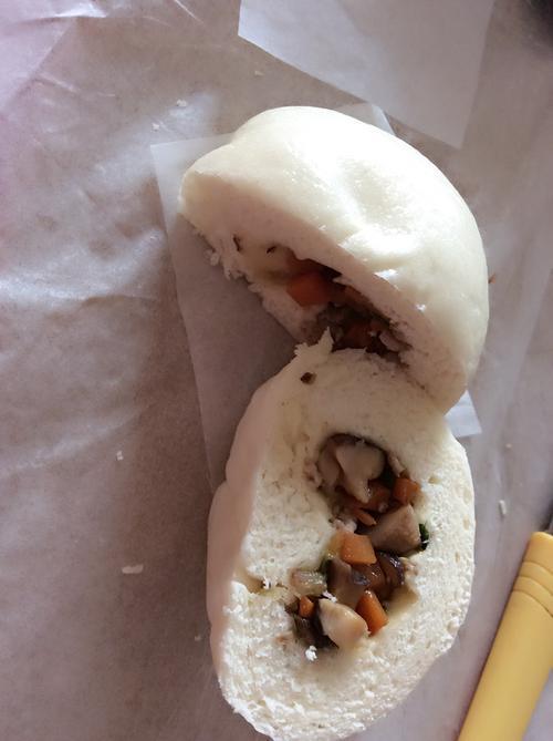 牛肉萝卜馅包子的做法