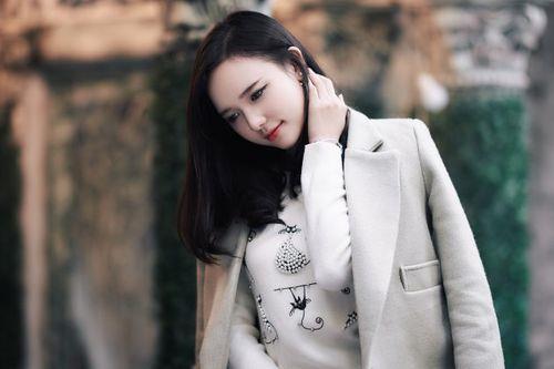 眼睁睁造句短句