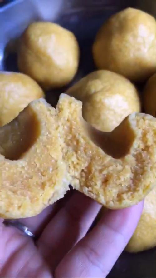 蒸玉米面窝窝头怎么做