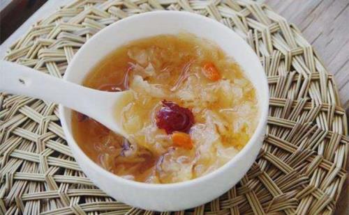 长期吃银耳的亲身体会