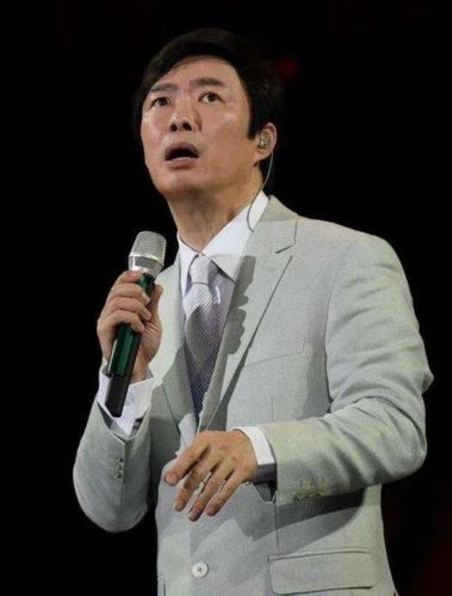 费玉清退休在家干嘛