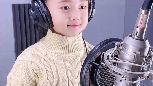 童年童声原唱小女孩