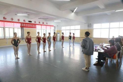 艺术高中和艺校有什么区别