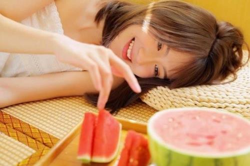幽默句子逗人开心又撩人的话