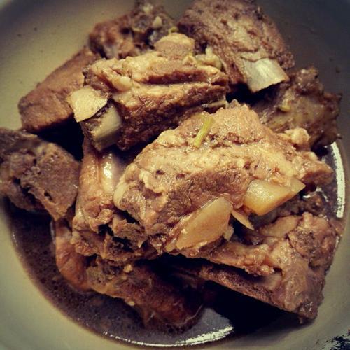 高压锅炖排骨多长时间可以脱骨
