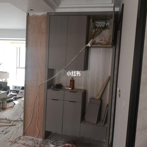 自由灰配柜体什么颜色门好看