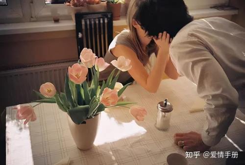 前任迟早复合的表现