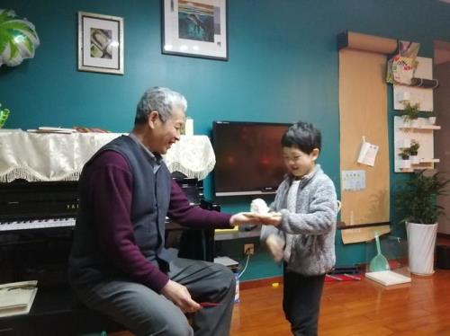 爷爷给孙子补课法律上可以吗