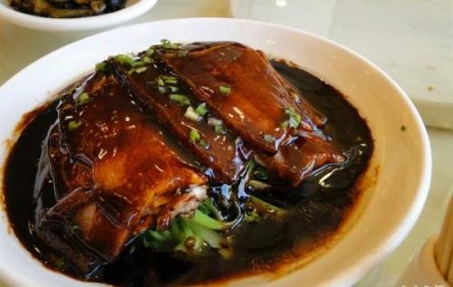 竹笋走油肉的正宗做法