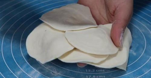 六两饺子皮大概多少个