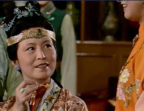 87版扮演贾母的谁