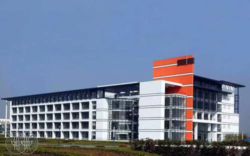 东华大学是几本东华大学怎么样