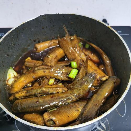 泥鳅萝卜汤做法