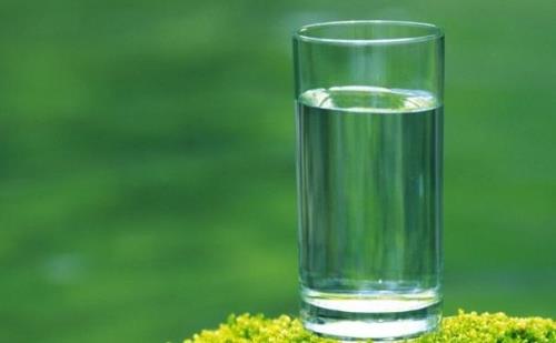 白开水怎么形容感觉高端