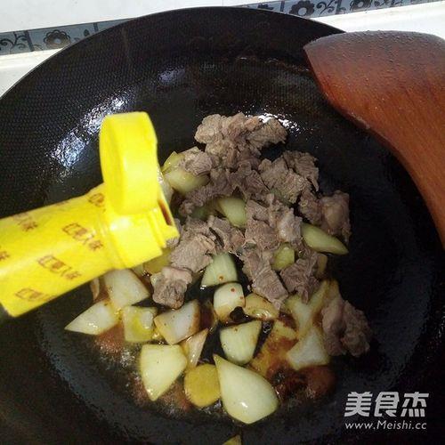 焯牛肉的水很浑是否新鲜