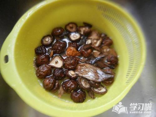 蘑菇干要泡水多久可以煮