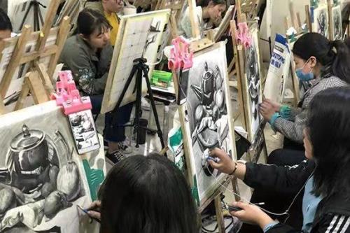 什么叫艺术生啊