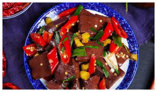 猪血配什么菜最好