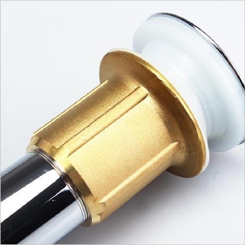 水槽翻板盖如何拿下