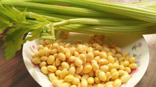 黄豆芹菜简单腌制方法