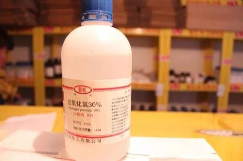 次氯酸腐蚀性强吗