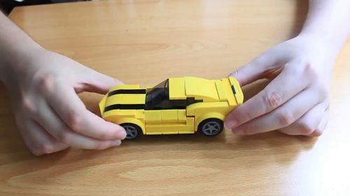 大黄蜂怎么拼装成汽车