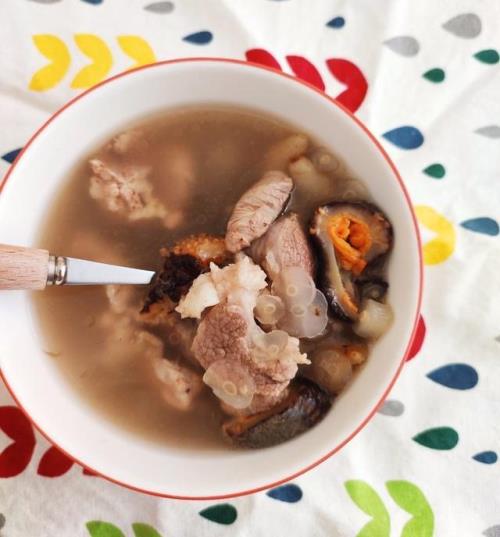 麦冬炖鸡汤怎么做