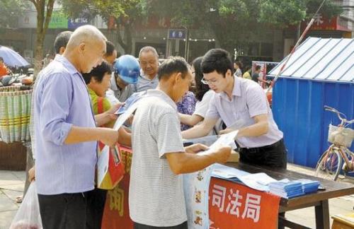 我国重视法治厉行法治的原因
