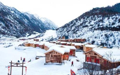 达古冰川可以滑雪吗