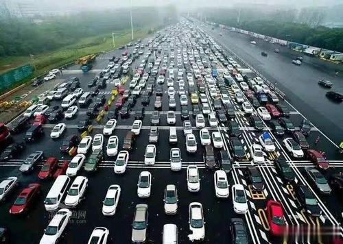 春节期间高速公路哪几天堵车