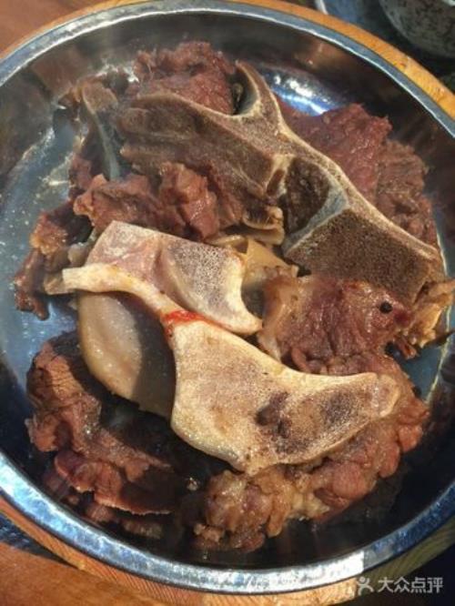 大牛骨好还是小牛骨好