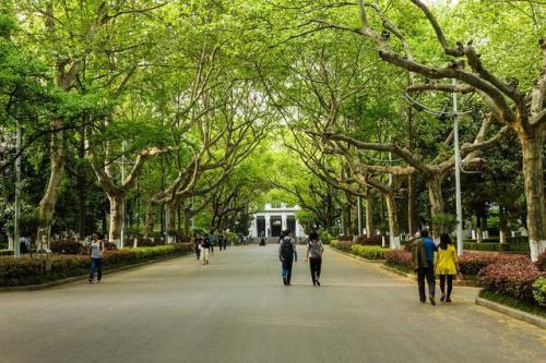 南京大学是属于南京哪个区