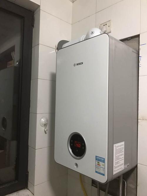 卡瑞尔壁挂炉过热故障