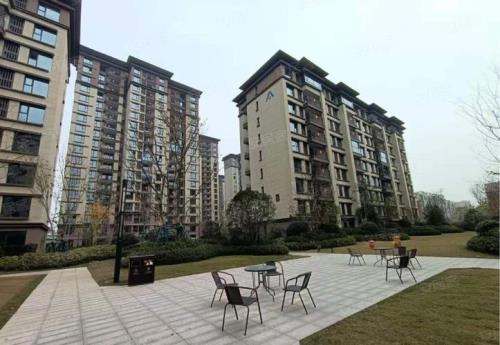 博爱建业春天里破产了吗