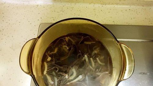 毛肚焯水冷水下锅还是热水下锅