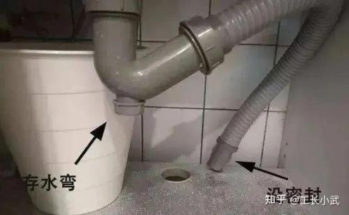 蹲厕水封过低反味解决方法