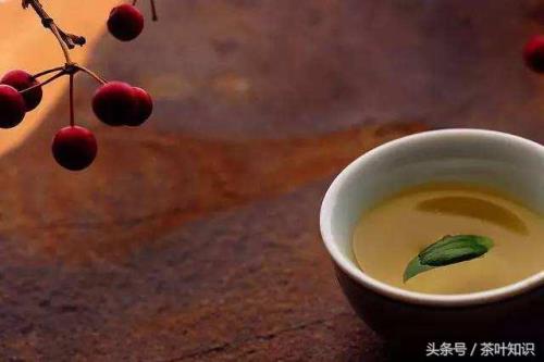 一人一茶一壶悟人生