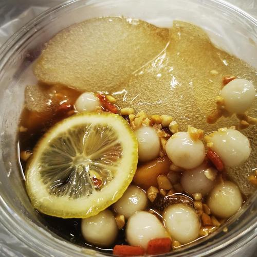 冰粉酸的原因