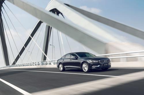 沃尔沃s90加油跳枪如何解决