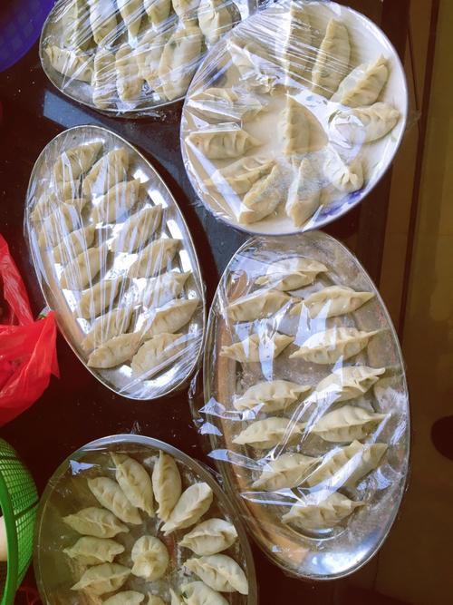 包饺子和包包子和面一样吗